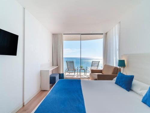 Sentido Benalmadena Beach - image 11