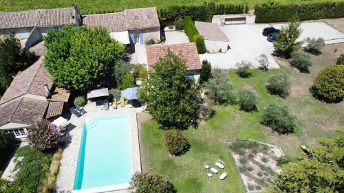 LE MAS DE LA TERRE - Chambres et table d'hôtes - Chambre d'hôtes - L'Isle-sur-la-Sorgue