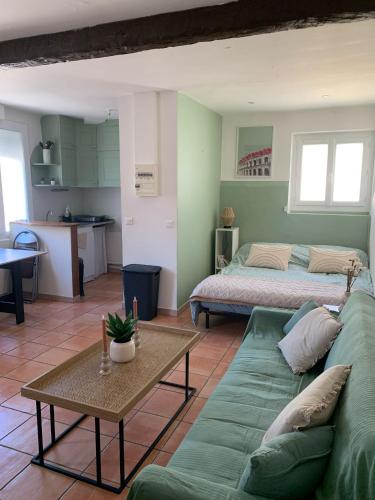 Studio cosy avec clim 33m2 - Location saisonnière - Aimargues