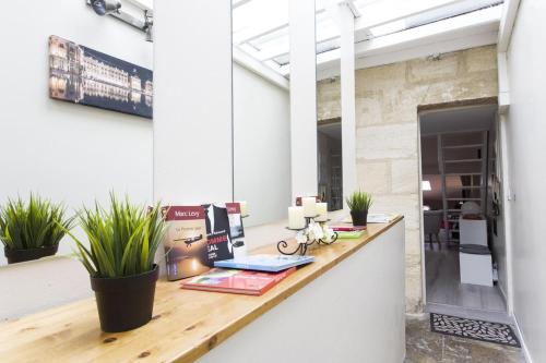 Spacious 2-Bedroom Family Duplex with Free Parking and Netflix, Bordeaux (Foto 8)