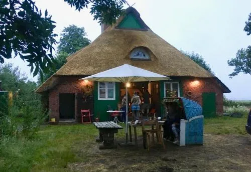 Kleine Einliegerwohnung oder Zimmer im Reetdachhaus in Landscheide, Deutschland