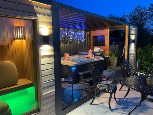 格蘭達洛奇住宿加早餐旅館 (Glendaloch B&B) in 奧爾德格羅夫