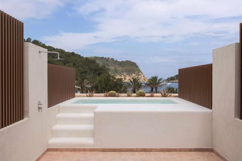 The Club Cala San Miguel Hotel Ibiza, Curio Collection by Hilton, Adults only