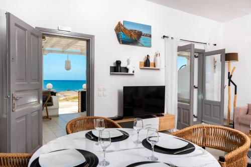 صالة مشتركة/ منطقة التلفزيون, Gabriel House in مونوليثوس