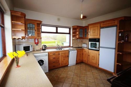virtuve, Pooreen House in Inverin