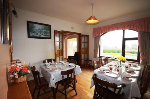 Pooreen House - image 11