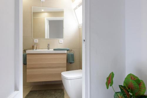 Port Perfection: Your Dream Apartment by the Beach Port Perfection: Your Dream Apartment by the Beach