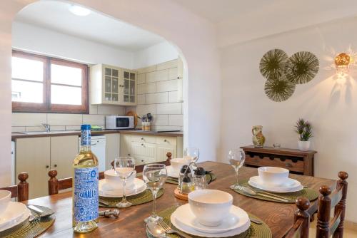 Port Perfection: Your Dream Apartment by the Beach Port Perfection: Your Dream Apartment by the Beach