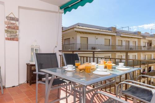 Port Perfection: Your Dream Apartment by the Beach Port Perfection: Your Dream Apartment by the Beach