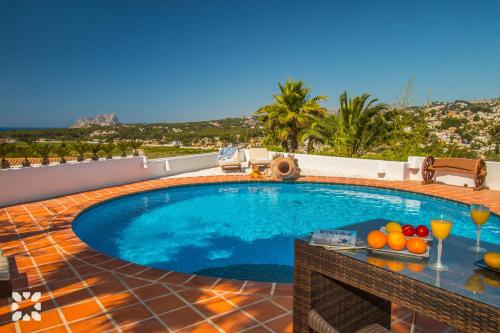 Villa image 3