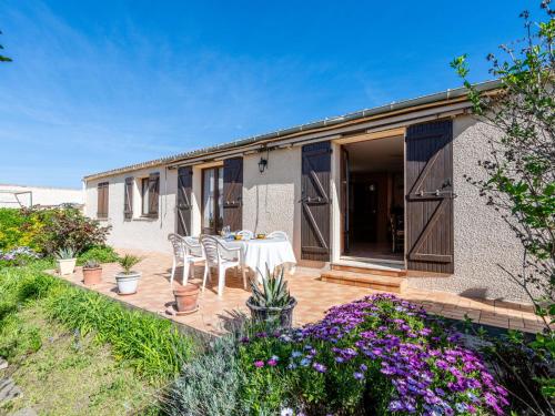 Holiday Home La maison du carignan by Interhome - Location saisonnière - Armissan