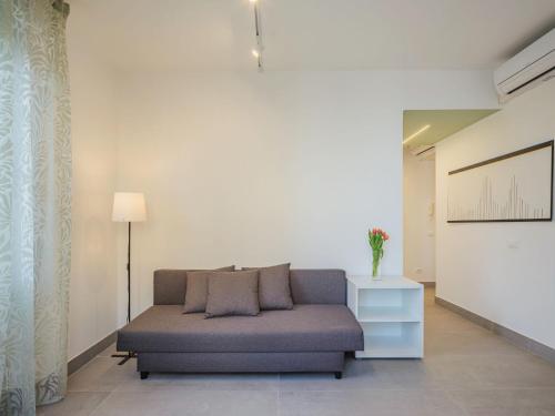 Apartment Giacomo by Interhome