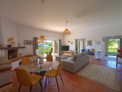 Villa Amêndoa by Interhome (Villa Amendoa by Interhome) in อัลกันตาริลยา