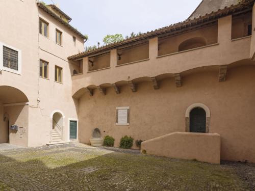 Apartment Castello di Torrimpietra by Interhome