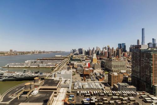 Blueground Hells Kitch gym wd near Pier 86 NYC-1477, New York (Foto 4)