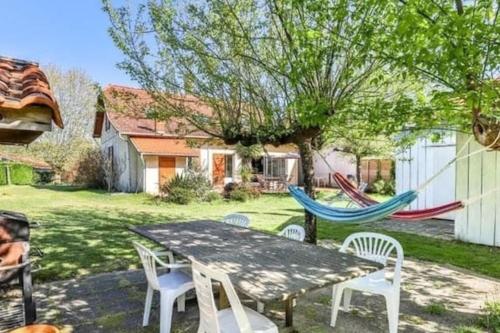 Maison conviviale en lisière de forêt près du lac - Location saisonnière - Biscarrosse