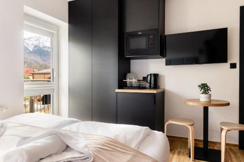 Apartamenty ZakoCHata Zakopane - image 3