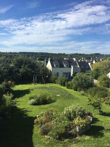 Maison de pecheur proche plage et activites in Morgat
