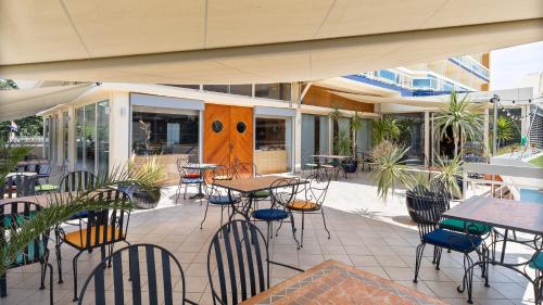 Hotel Porec - image 9