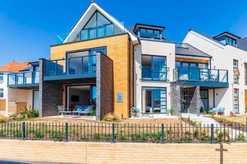 Meraki Luxe by Grandeur Property near 1st Tee