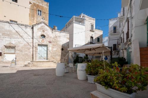 Heart of Monopoli Apartments near the sea