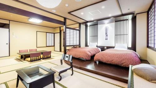 room detail thumbnail 0