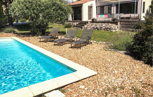 Lovely Home In Mthamis With Outdoor Swimming Pool - Location saisonnière - Méthamis