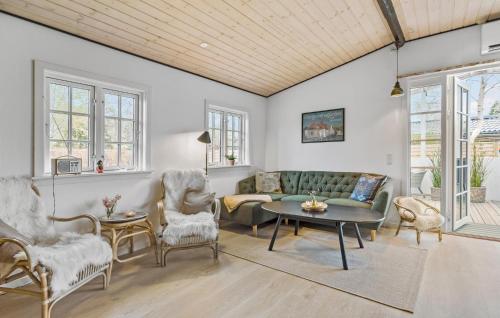  3 Bedroom Amazing Home In Vejby in Vejby