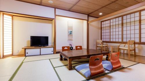 room detail thumbnail 0