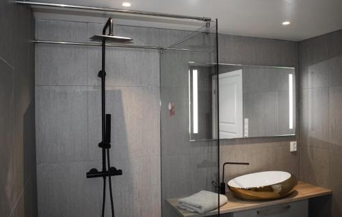 Vannituba, Stunning Home In Sandefjord in Sandefjord