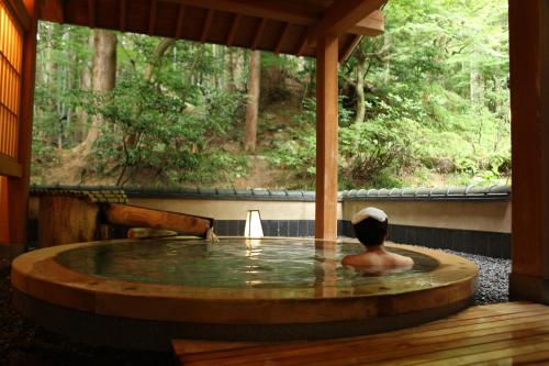 Hot spring bath, Yumotokan in Agano