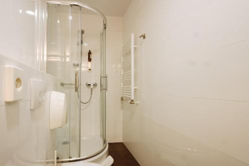 Hotel Beethoven - image 12