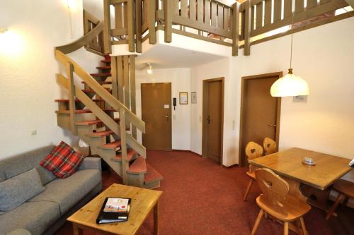 Apartment 16 - Ferienresidenz Roseneck, Galeriewohnung, mit Schwimmbad in Todtnauberg bei Feldberg - Todtnauberg