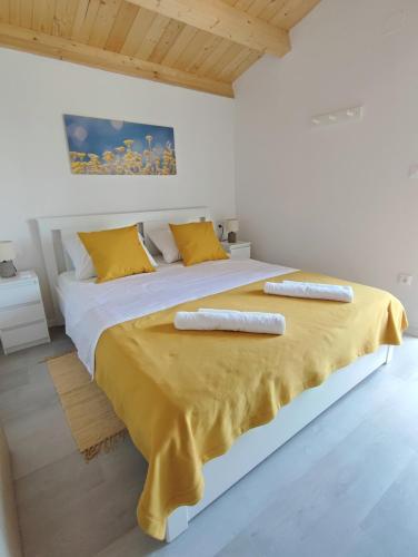 Acacia House - Cres Island in Orlec