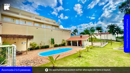 2 bedrooms, 6 beds