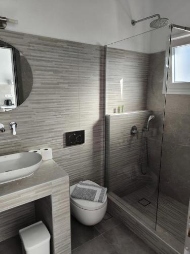 Mary Rooms - image 7