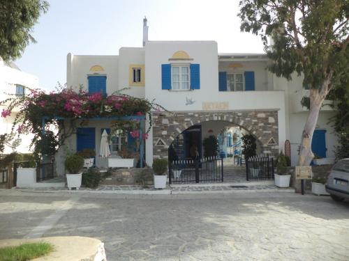 Akteon Hotel Kampos Paros 