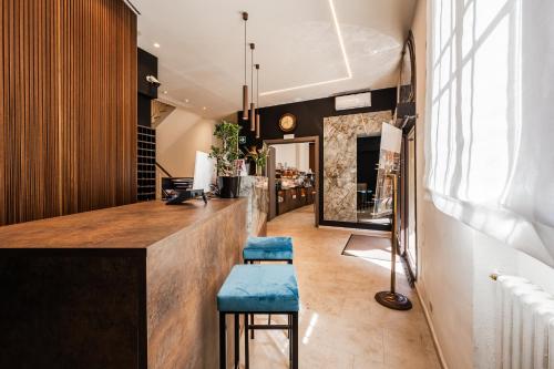 Astoria Hotel Italia near Bahnhof Bologna Centrale