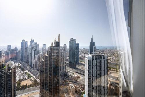 Opera Grand by Emaar LUXURY 1 BR Apartment in Downtown Dubai sea and city view, Dubaj