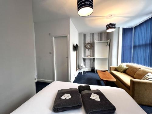 Central Cove Guesthouse - image 14