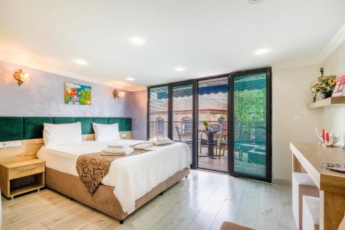 1 double bed, 1 sofa bed