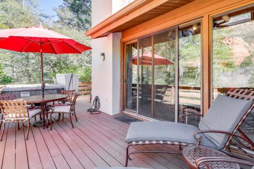 Junipine Resort Townhome with Deck and Canyon Views!
