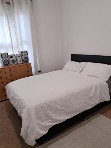 New 2BED Kay Road SW9 London 3