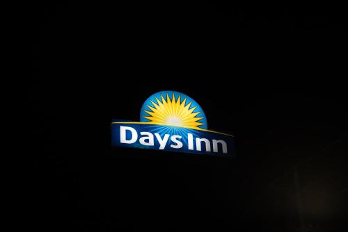 Days Inn by Wyndham Troy