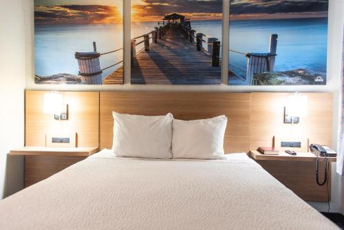 Exterior view, Days Inn by Wyndham Troy in Troy (AL)