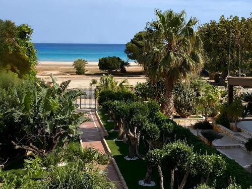 Hotel Egitarso Sul Mare - image 3