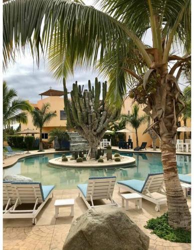 3AP Beachy 1 bedroom 1 Bath Pool Lrg Patio in San Carlos, Mexico