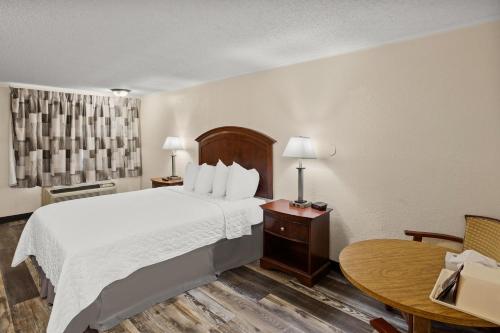 Knights Inn Ashland - image 14