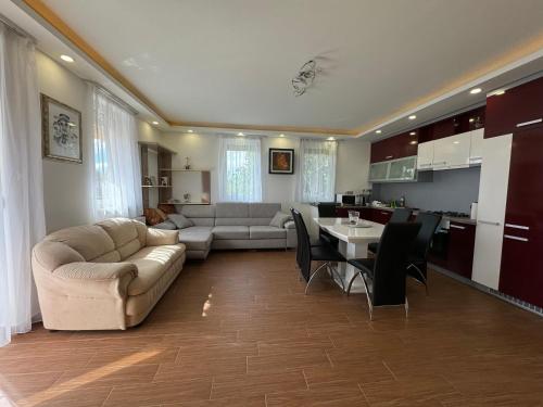 Pauzo Panorama in Balatonföldvar