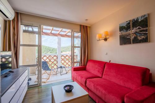 Résidence le Village de Cap Esterel - maeva Home - Appartement 2 pièces 5 644 - Location saisonnière - Saint-Raphaël